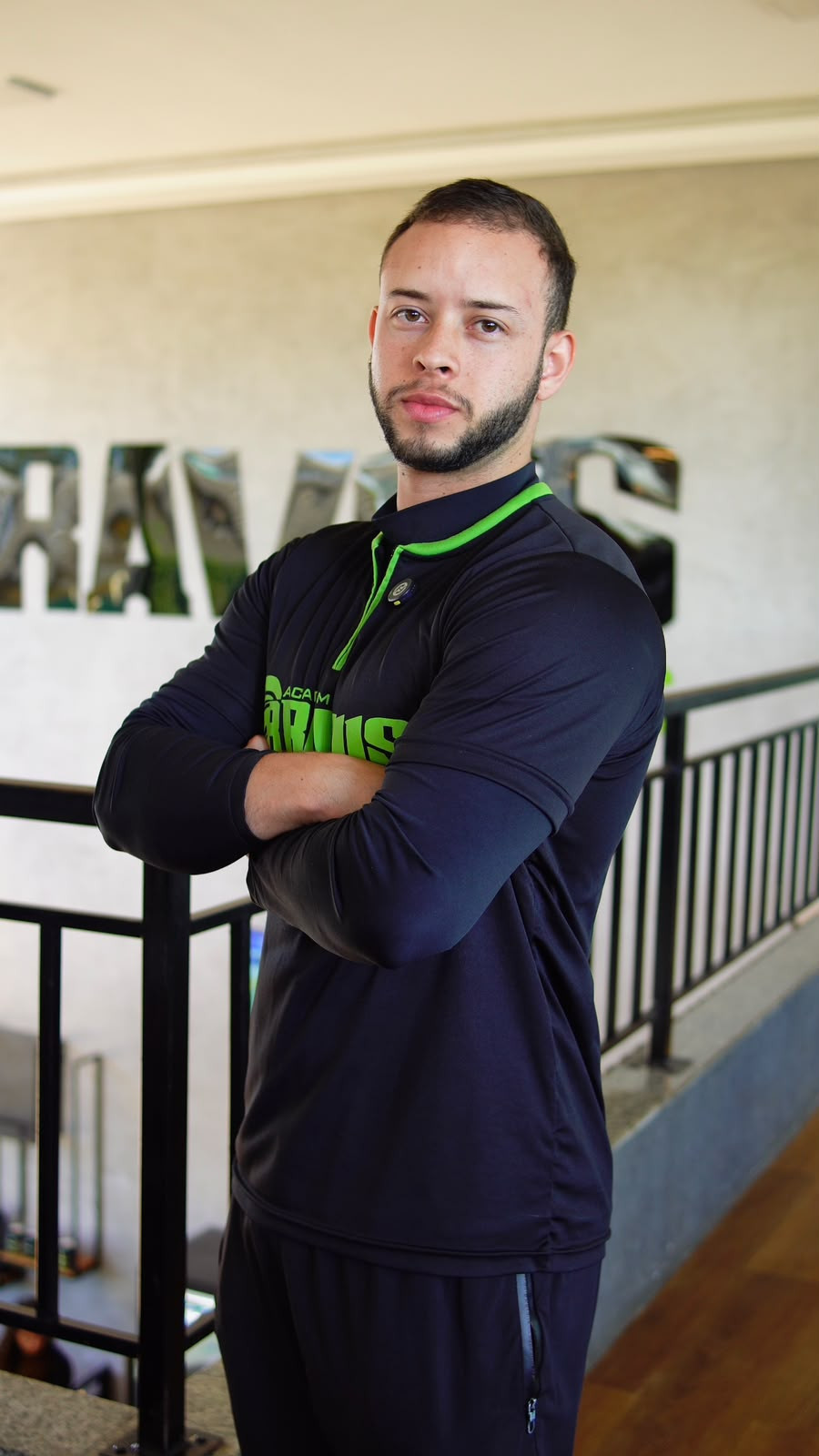 Eduardo, Recepção da Academia Bravus Fitness